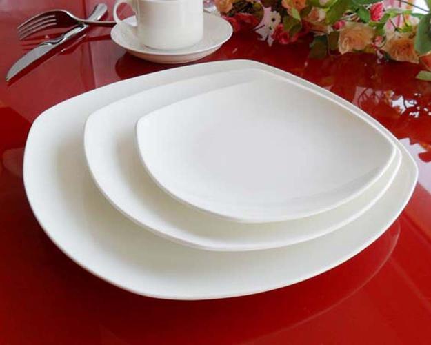 欧式牛排盘子 陶瓷餐具碟子 创意不规则盘子套装 批发销售